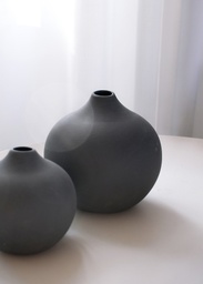 [2100000000524] Vase Fröbacken medium dark grey von Storefactory 